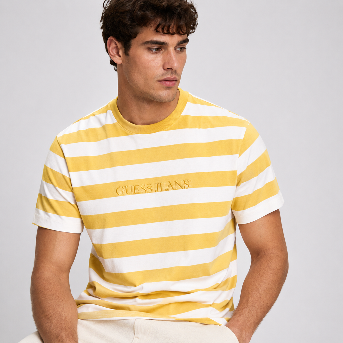 T-SHIRT GUESS