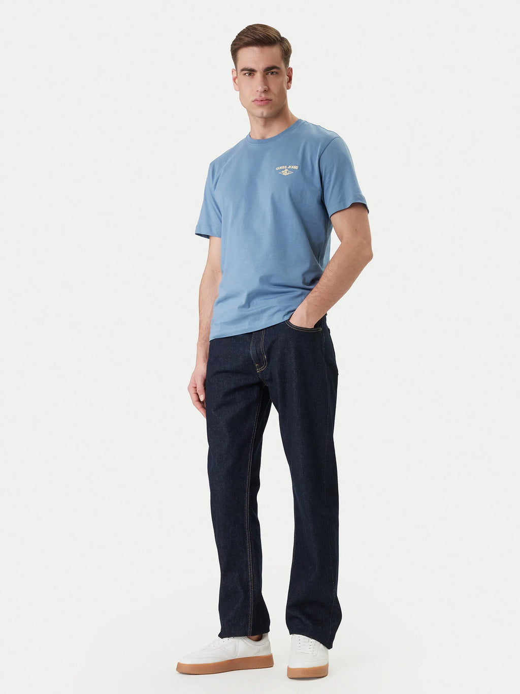 T-SHIRT GUESS