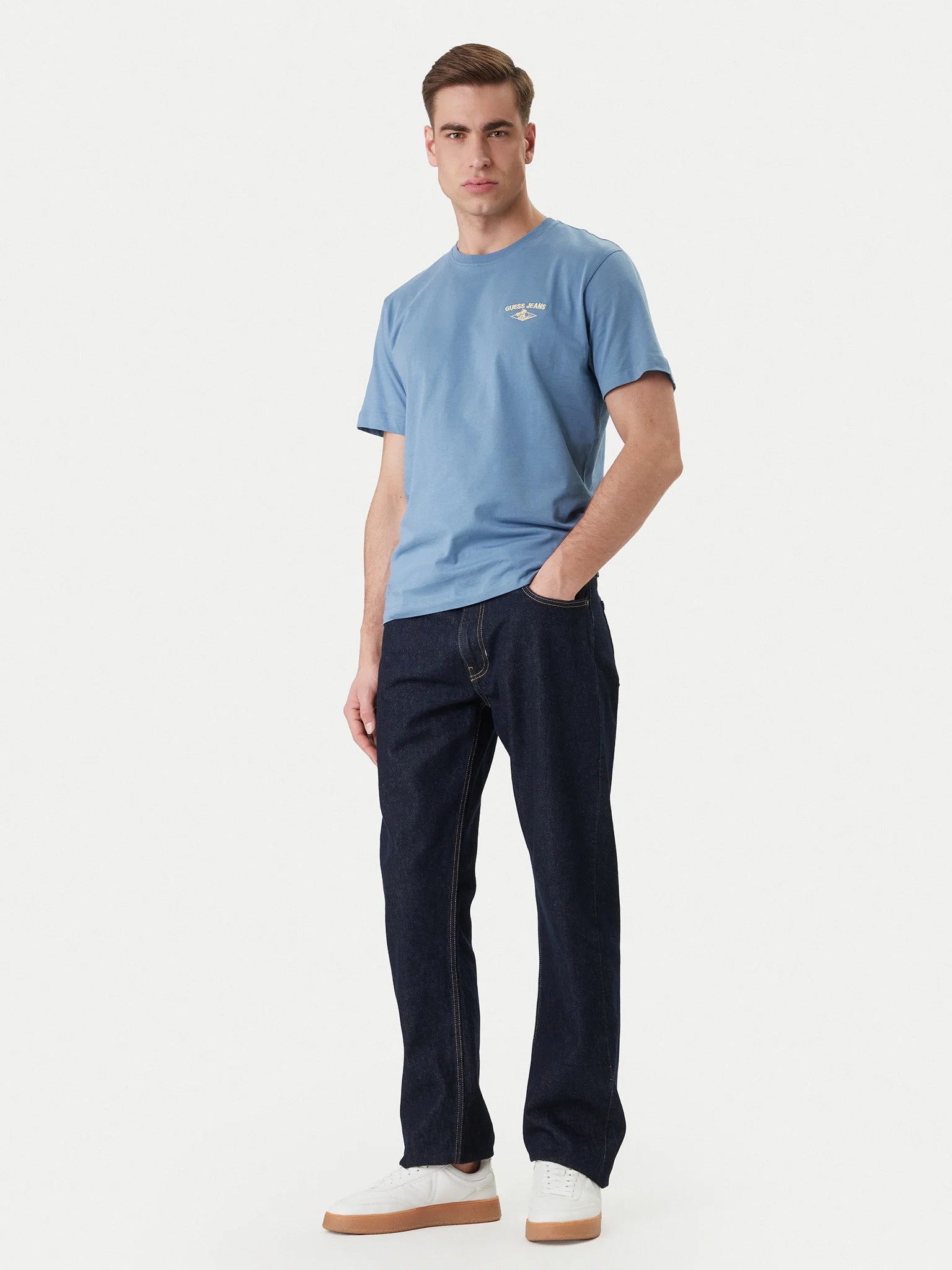 T-SHIRT GUESS