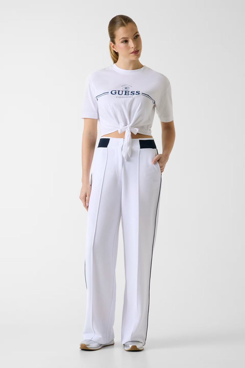 T-SHIRT GUESS