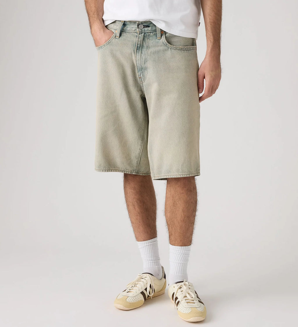 BERMUDA LEVIS JEANS