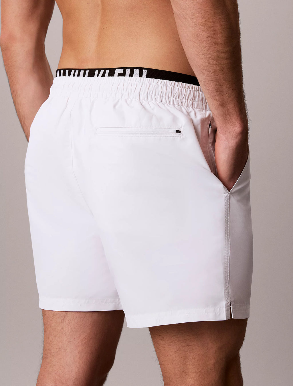 COSTUME CALVIN KLEIN