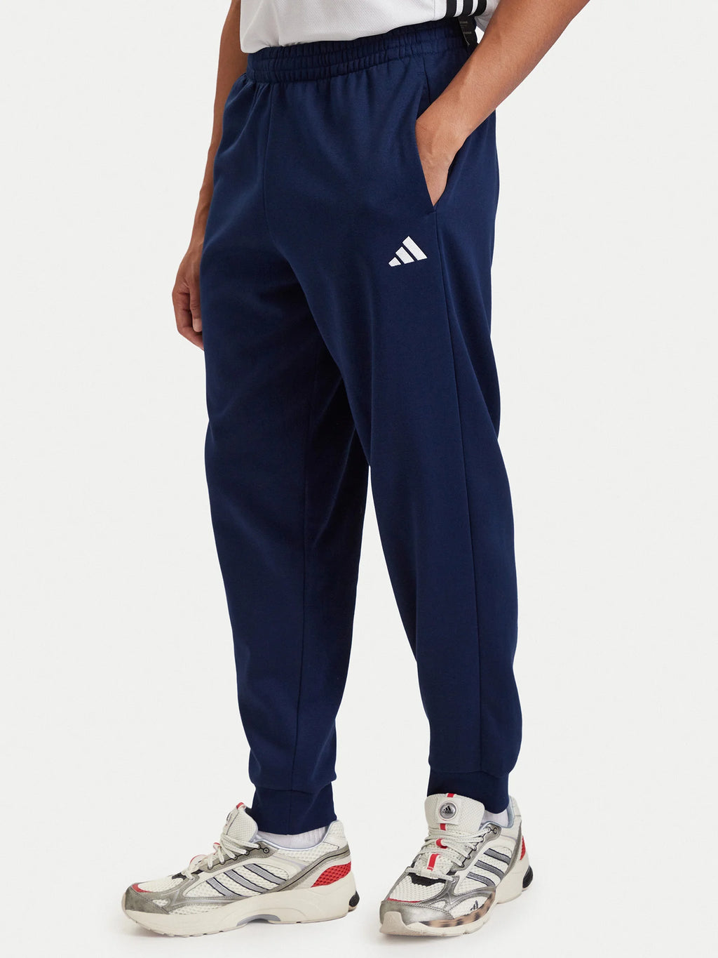 TUTA ADIDAS